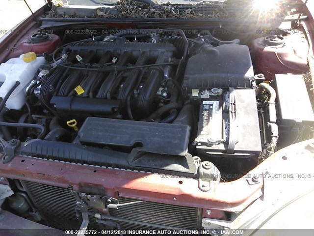 KL5VJ52L64B117265 - 2004 SUZUKI VERONA S/LX RED photo 10