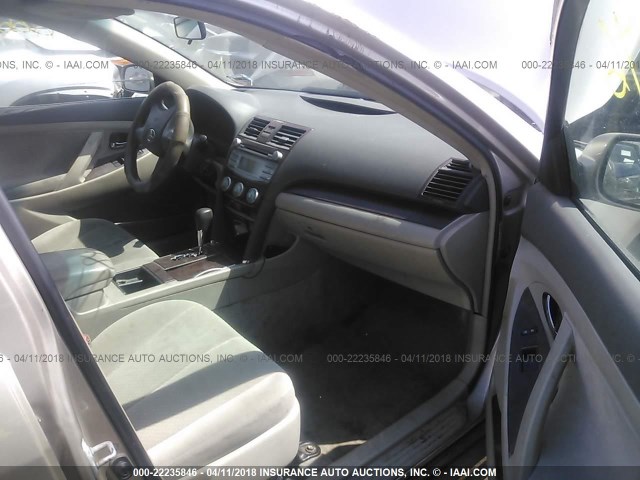 4T1BE46K28U201733 - 2008 TOYOTA CAMRY CE/LE/XLE/SE GOLD photo 5