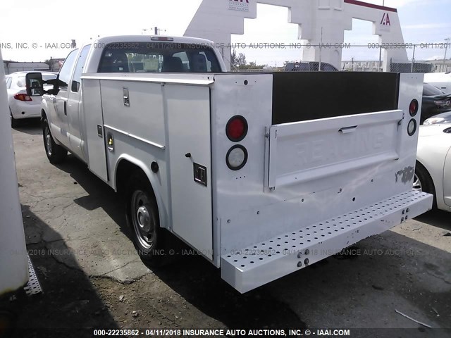 1FT7X2A61FEC65692 - 2015 FORD F250 SUPER DUTY WHITE photo 3