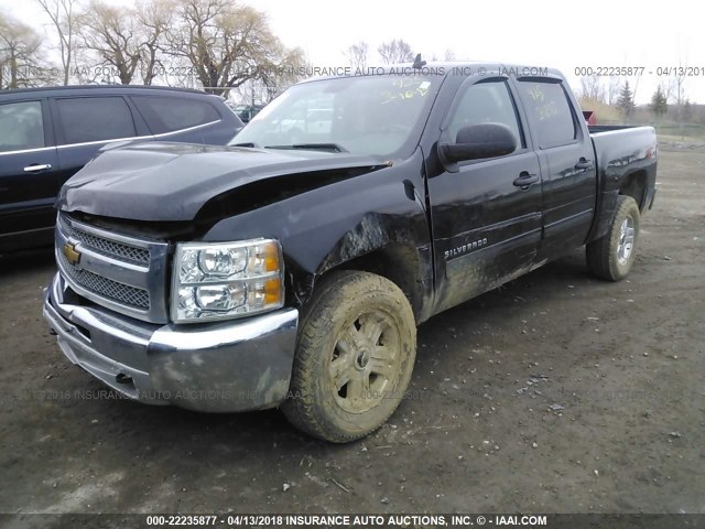 1GCPKSE70CF146104 - 2012 CHEVROLET SILVERADO K1500 LT BLACK photo 2