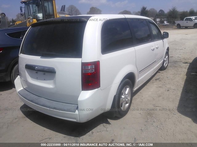 1D8HN54P28B107108 - 2008 DODGE GRAND CARAVAN SXT WHITE photo 4