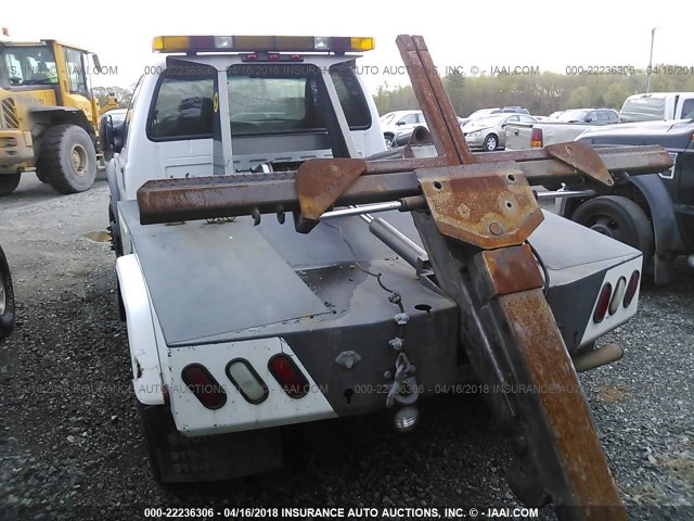 1FDAF56P67EA03580 - 2007 FORD F550 SUPER DUTY WHITE photo 8