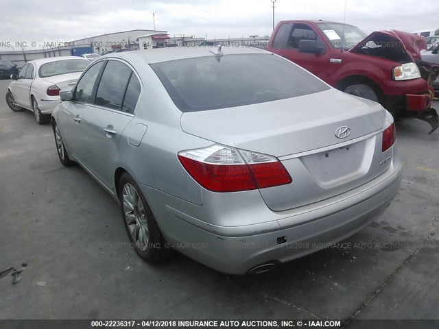 KMHGC46E99U042751 - 2009 HYUNDAI GENESIS 3.8L SILVER photo 3