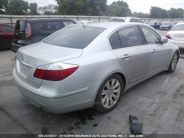 KMHGC46E99U042751 - 2009 HYUNDAI GENESIS 3.8L SILVER photo 4