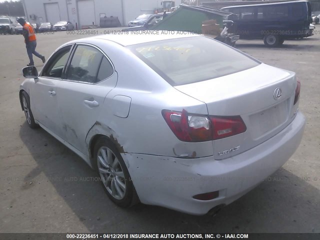 JTHCK262462006763 - 2006 LEXUS IS 250 GRAY photo 3