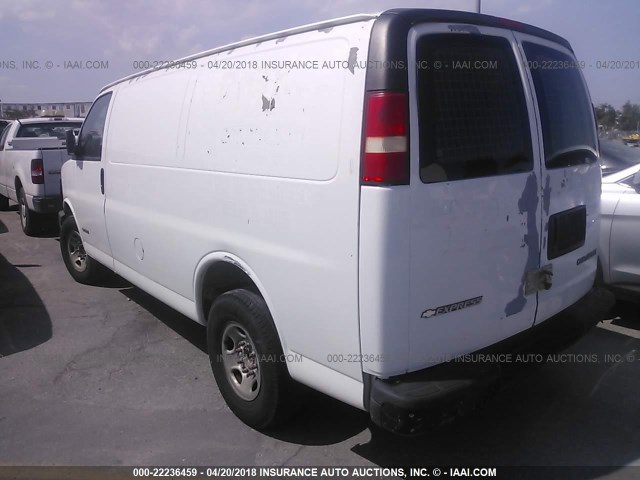 1GCGG25V151183968 - 2005 CHEVROLET EXPRESS G2500  WHITE photo 3