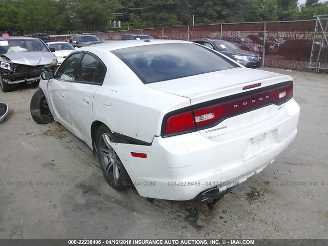 2C3CDXHG7EH329149 - 2014 DODGE CHARGER SXT WHITE photo 3