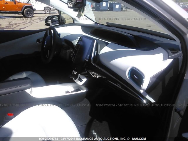 JTDKARFP9J3071163 - 2018 TOYOTA PRIUS PRIME  银色 照片 5