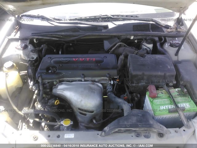 4T1BE32K44U923117 - 2004 TOYOTA CAMRY LE/XLE/SE SILVER photo 10