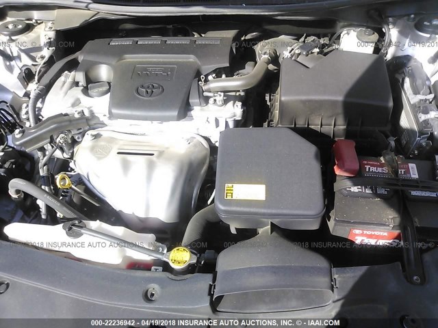 4T1BF1FK2CU036996 - 2012 TOYOTA CAMRY SE/LE/XLE Серебристый фото 10