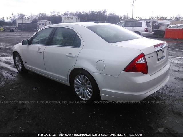 3FADP0L31AR302794 - 2010 FORD FUSION HYBRID WHITE photo 3