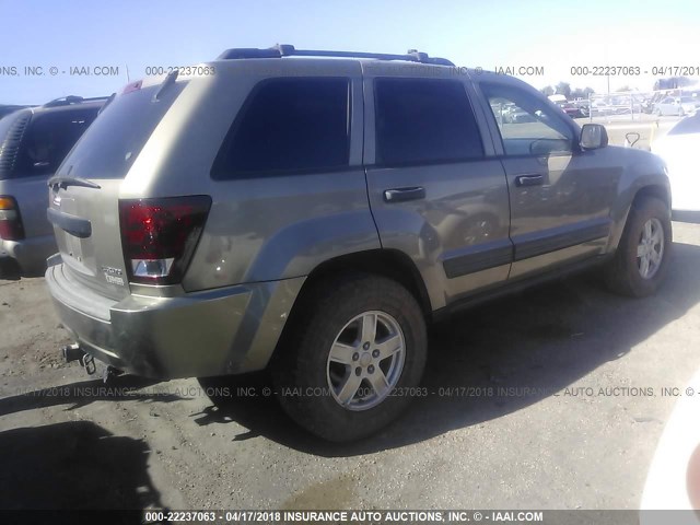 1J4HR48N95C692954 - 2005 JEEP GRAND CHEROKEE LAREDO/COLUMBIA/FREEDOM GOLD photo 4