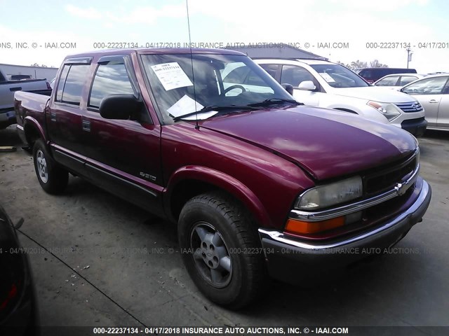 1GCDT13W21K237822 - 2001 CHEVROLET S TRUCK S10 RED photo 1