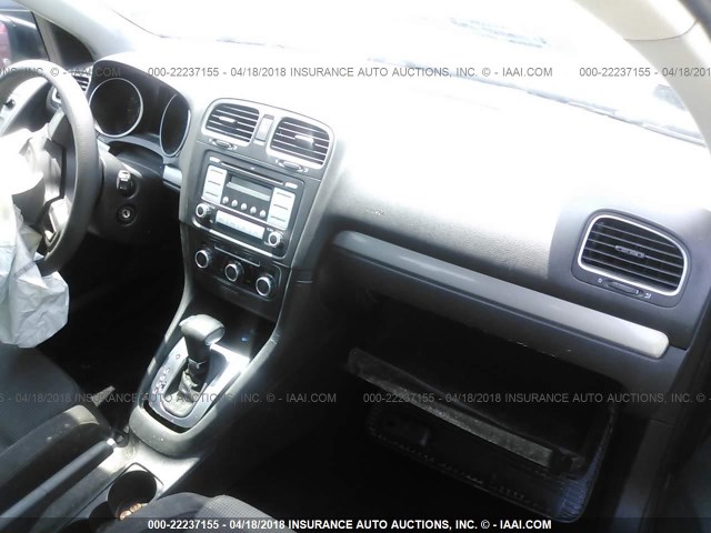 WVWBA7AJ3AW415821 - 2010 VOLKSWAGEN GOLF 黑色 照片 5