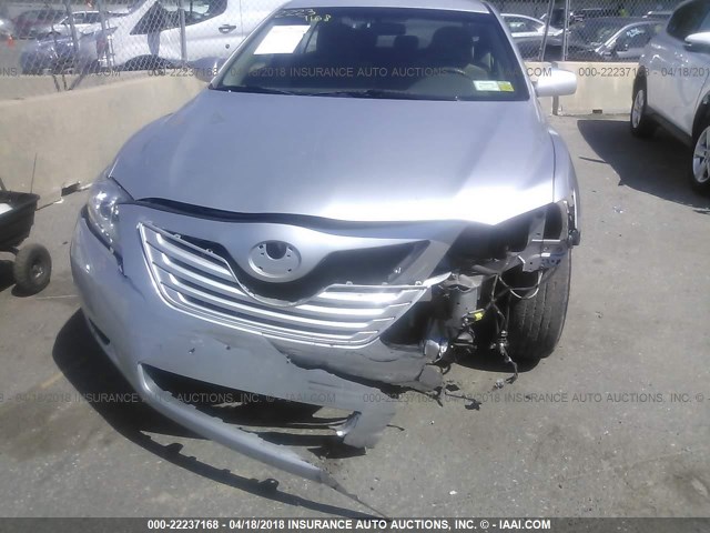 4T4BE46K49R099441 - 2009 TOYOTA CAMRY SE/LE/XLE ვერცხლისფერი ფოტო 6