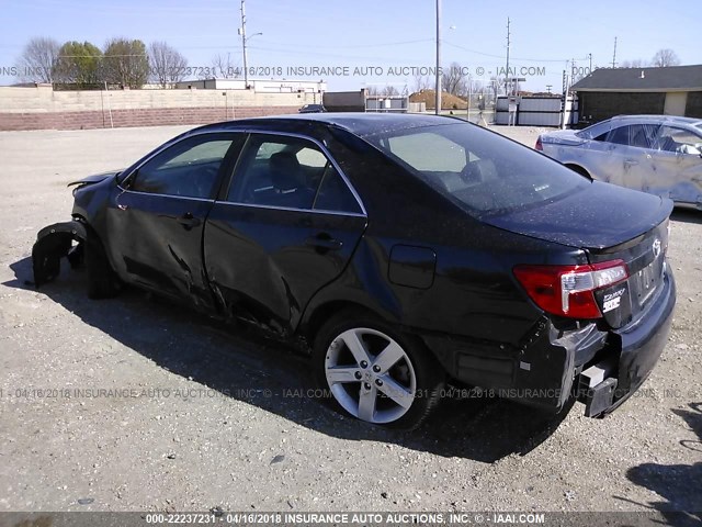 4T1BF1FK4EU412391 - 2014 TOYOTA CAMRY L/SE/LE/XLE 黑色 照片 3