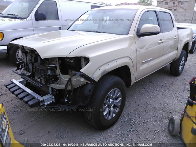 3TMAZ5CNXGM022707 - 2016 TOYOTA TACOMA DBL CAB/SR5/TRD SPORT/OR TAN photo 2