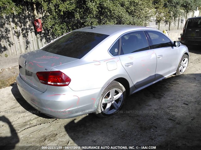 1VWBH7A30CC029436 - 2012 VOLKSWAGEN PASSAT SE SILVER photo 4