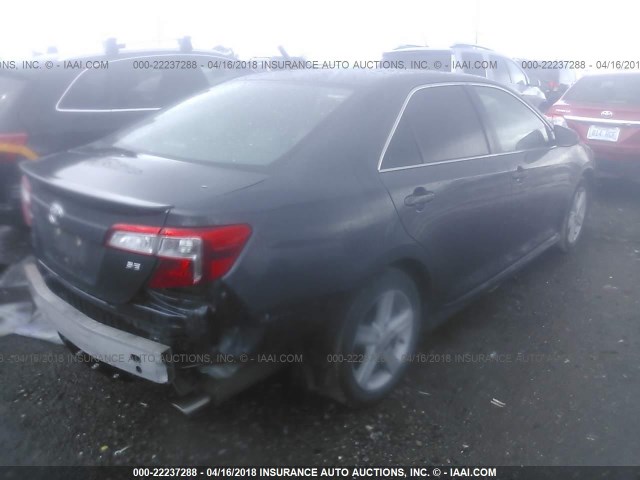 4T1BF1FK7CU091167 - 2012 TOYOTA CAMRY SE/LE/XLE GRAY photo 4