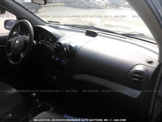 KL1TD56698B060442 - 2008 CHEVROLET AVEO LS BLUE photo 5