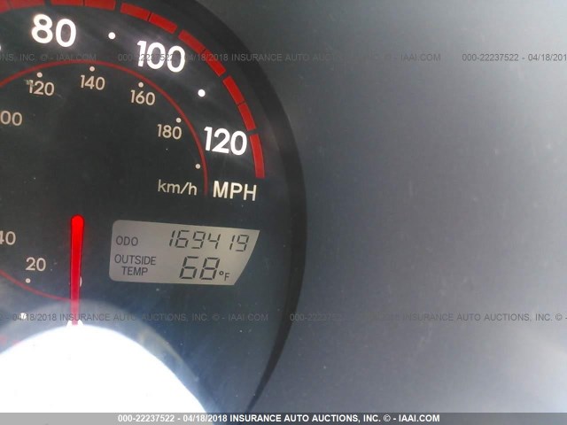 2T1LR32E15C350327 - 2005 TOYOTA COROLLA MATRIX XR BLUE photo 7