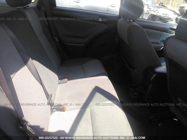 2T1LR32E15C350327 - 2005 TOYOTA COROLLA MATRIX XR BLUE photo 8