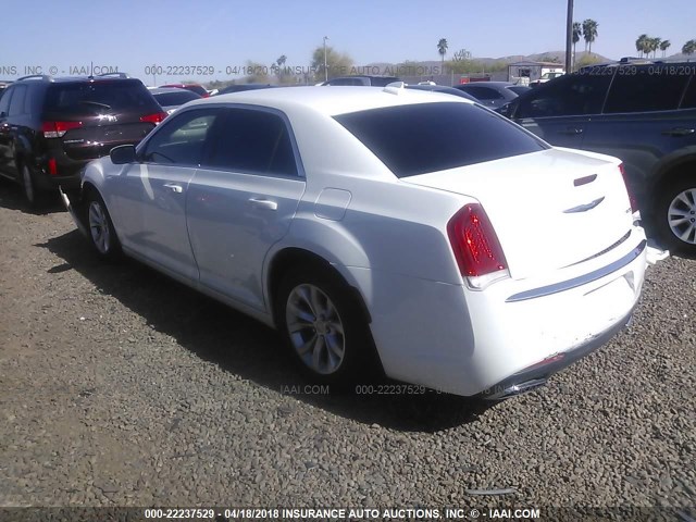 2C3CCAAG8FH891685 - 2015 CHRYSLER 300 LIMITED WHITE photo 3