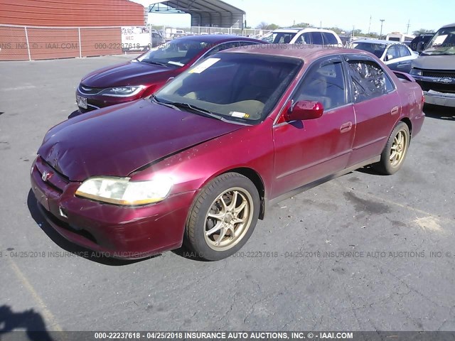 JHMCG5676YC009062 - 2000 HONDA ACCORD SE RED photo 2