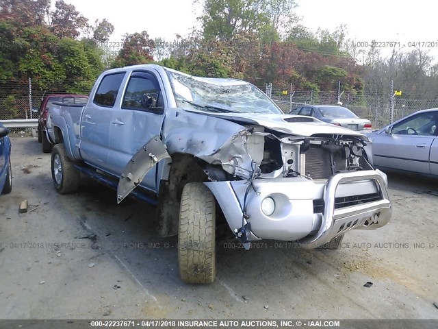 3TMMU52N98M005380 - 2008 TOYOTA TACOMA DOUBLE CAB LONG BED SILVER photo 1