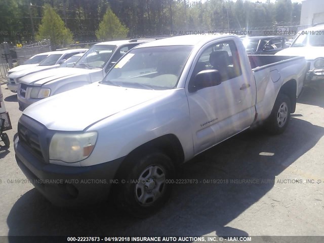 5TENX22N26Z169712 - 2006 TOYOTA TACOMA SILVER photo 2