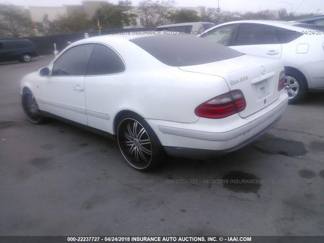 WDBLJ65G6WF033088 - 1998 MERCEDES-BENZ CLK 320 WHITE photo 3