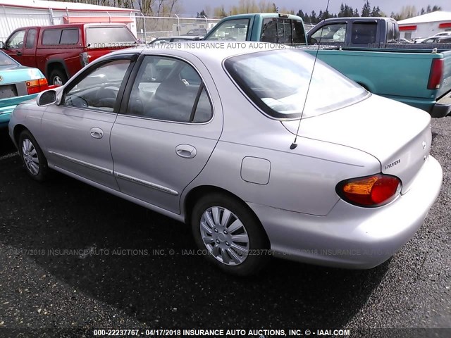 KMHJF35F2YU916602 - 2000 HYUNDAI ELANTRA GLS SILVER photo 3