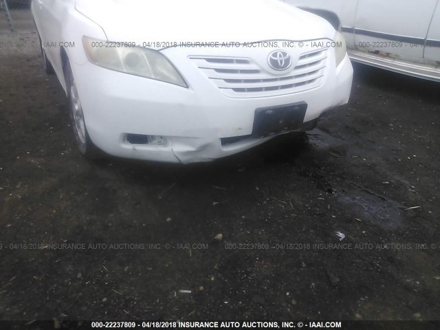 4T1BE46K67U657300 - 2007 TOYOTA CAMRY NEW GENERAT CE/LE/XLE/SE WHITE photo 6