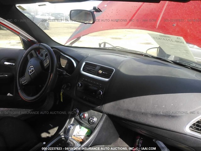 1B3BD4FB4BN563010 - 2011 DODGE AVENGER EXPRESS 红色 照片 5