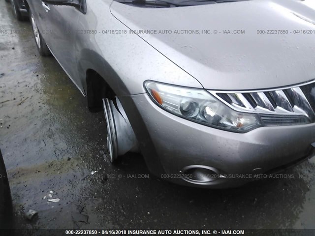 JN8AZ1MU9AW004709 - 2010 NISSAN MURANO S/SL/LE SILVER photo 6