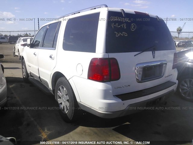 5LMFU27R14LJ21552 - 2004 LINCOLN NAVIGATOR WHITE photo 3