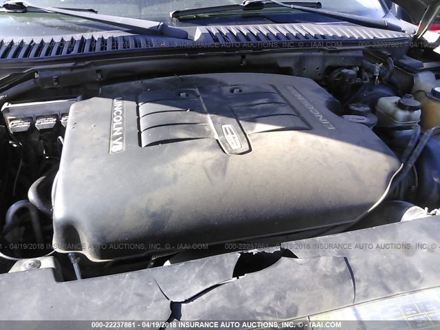 5LMFU28R33LJ02627 - 2003 LINCOLN NAVIGATOR GOLD photo 10