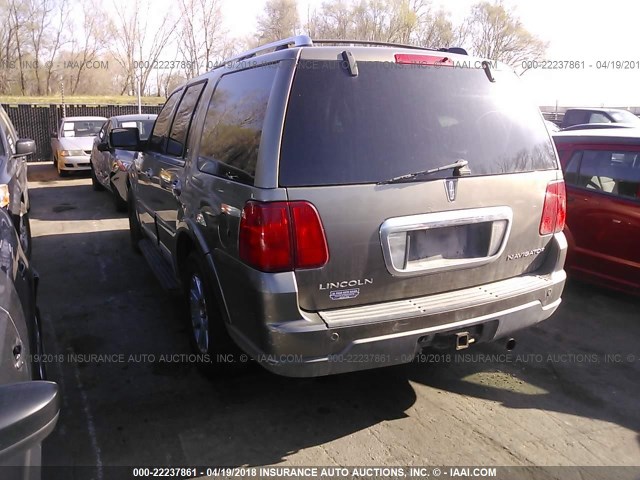 5LMFU28R33LJ02627 - 2003 LINCOLN NAVIGATOR GOLD photo 3