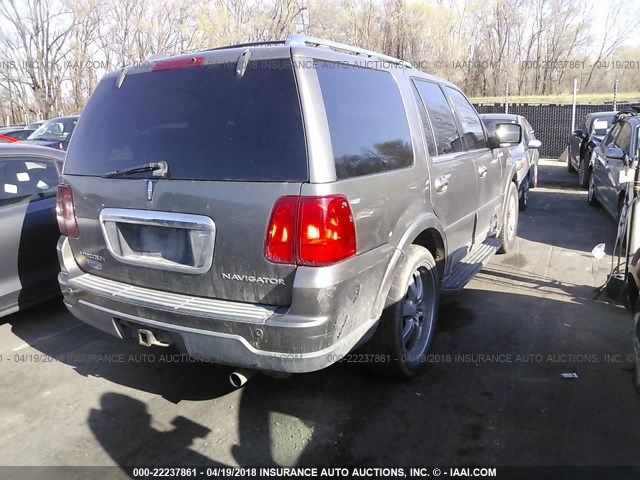 5LMFU28R33LJ02627 - 2003 LINCOLN NAVIGATOR GOLD photo 4