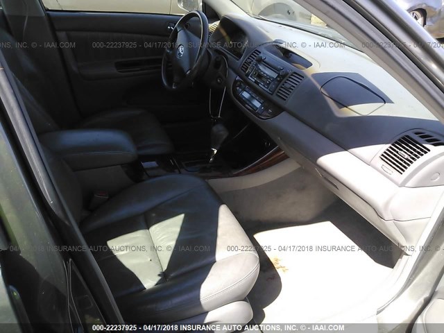 4T1BF32K53U559656 - 2003 TOYOTA CAMRY LE/XLE/SE GRAY photo 5