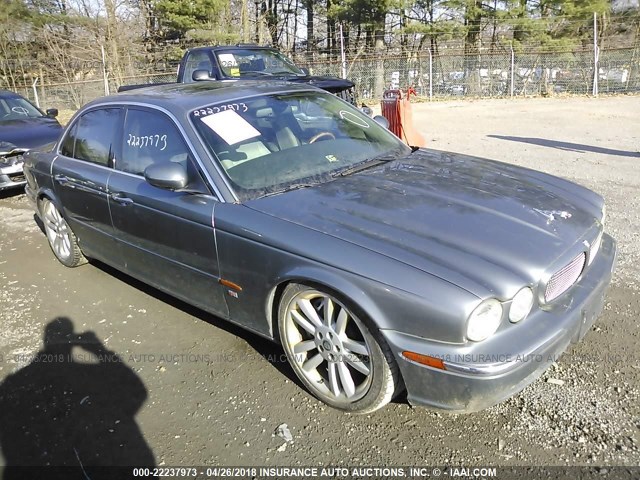 SAJWA73B34TG19892 - 2004 JAGUAR XJR S GRAY photo 1