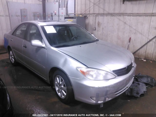 4T1BE30K74U287201 - 2004 TOYOTA CAMRY LE/XLE/SE 银色 照片 1