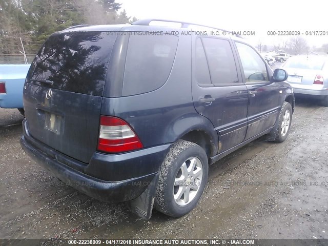 4JGAB72E2XA071071 - 1999 MERCEDES-BENZ ML 430 BLUE photo 4