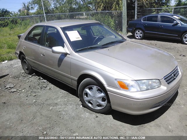 JT2BG22K710542043 - 2001 TOYOTA CAMRY CE/LE/XLE 金色 照片 1