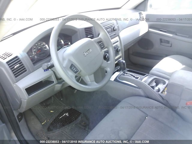 1J8GR48K47C601821 - 2007 JEEP GRAND CHEROKEE LAREDO/COLUMBIA/FREEDOM 灰色 照片 5