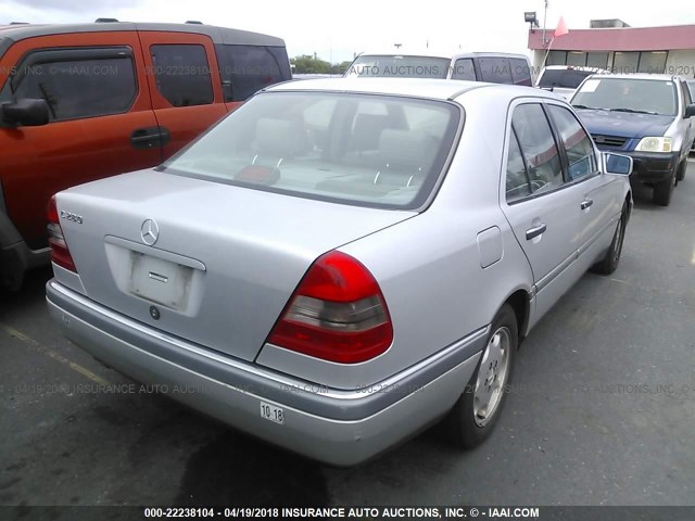 WDBHA28EXRF074949 - 1994 MERCEDES-BENZ C 280 SILVER photo 4