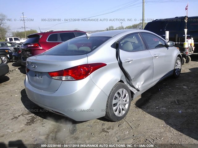 5NPDH4AE8CH121930 - 2012 HYUNDAI ELANTRA GLS/LIMITED SILVER photo 4