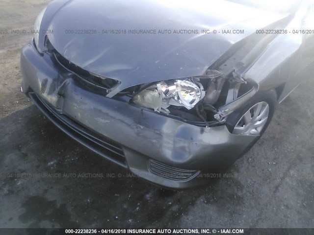 4T1BE32K15U598041 - 2005 TOYOTA CAMRY LE/XLE/SE GRAY photo 6