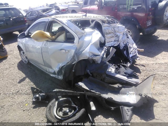 1G1JB5SH9C4188618 - 2012 CHEVROLET SONIC LS 银色 照片 3