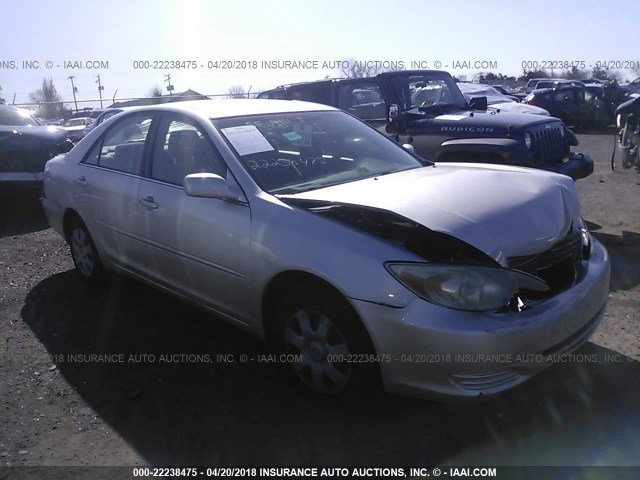 4T1BE32K34U796523 - 2004 TOYOTA CAMRY LE/XLE/SE SILVER photo 1